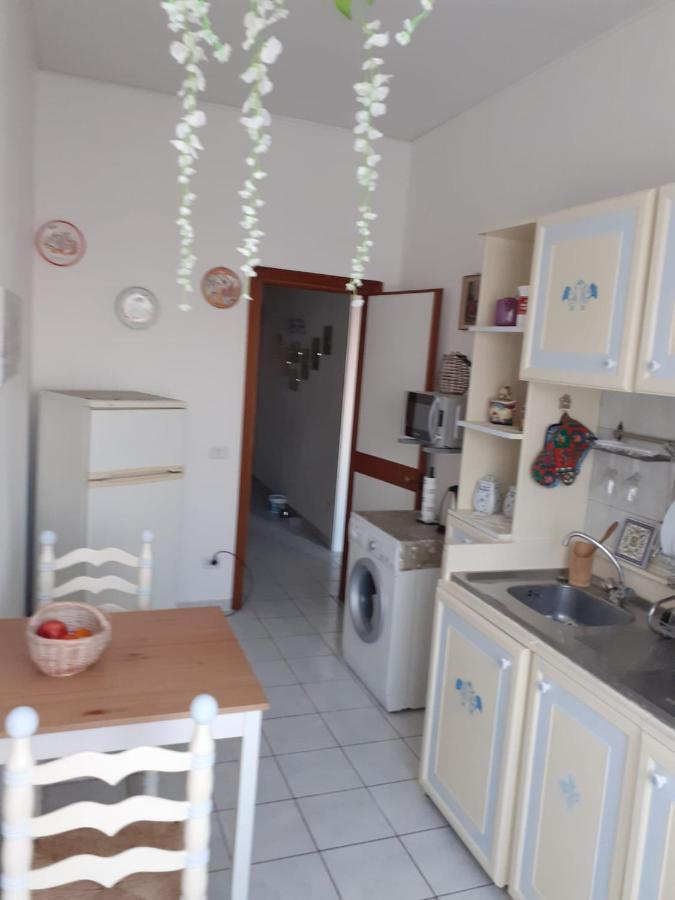 Aparthotel Residenza La Lanterna Genua Exterior foto